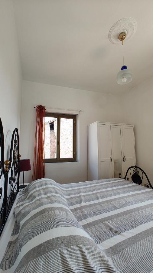 Countryhouse Traversa Du Furnu Imperia Exterior foto